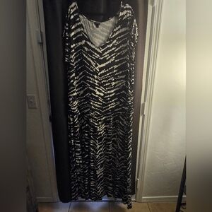 Torrid Maxi Dress black and white